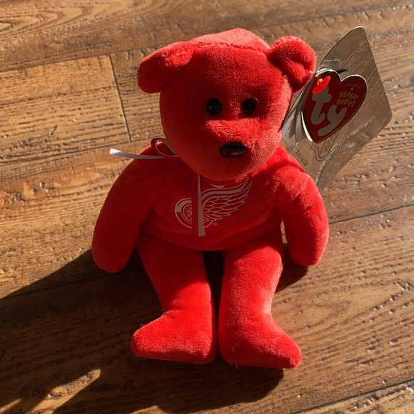 Ty Red Wings Beanie Baby - Picture 6 of 6